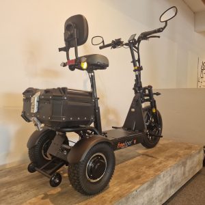 Freeliner-EVO-III-Seite-Hinten-Hoch-Small2-2048x2048